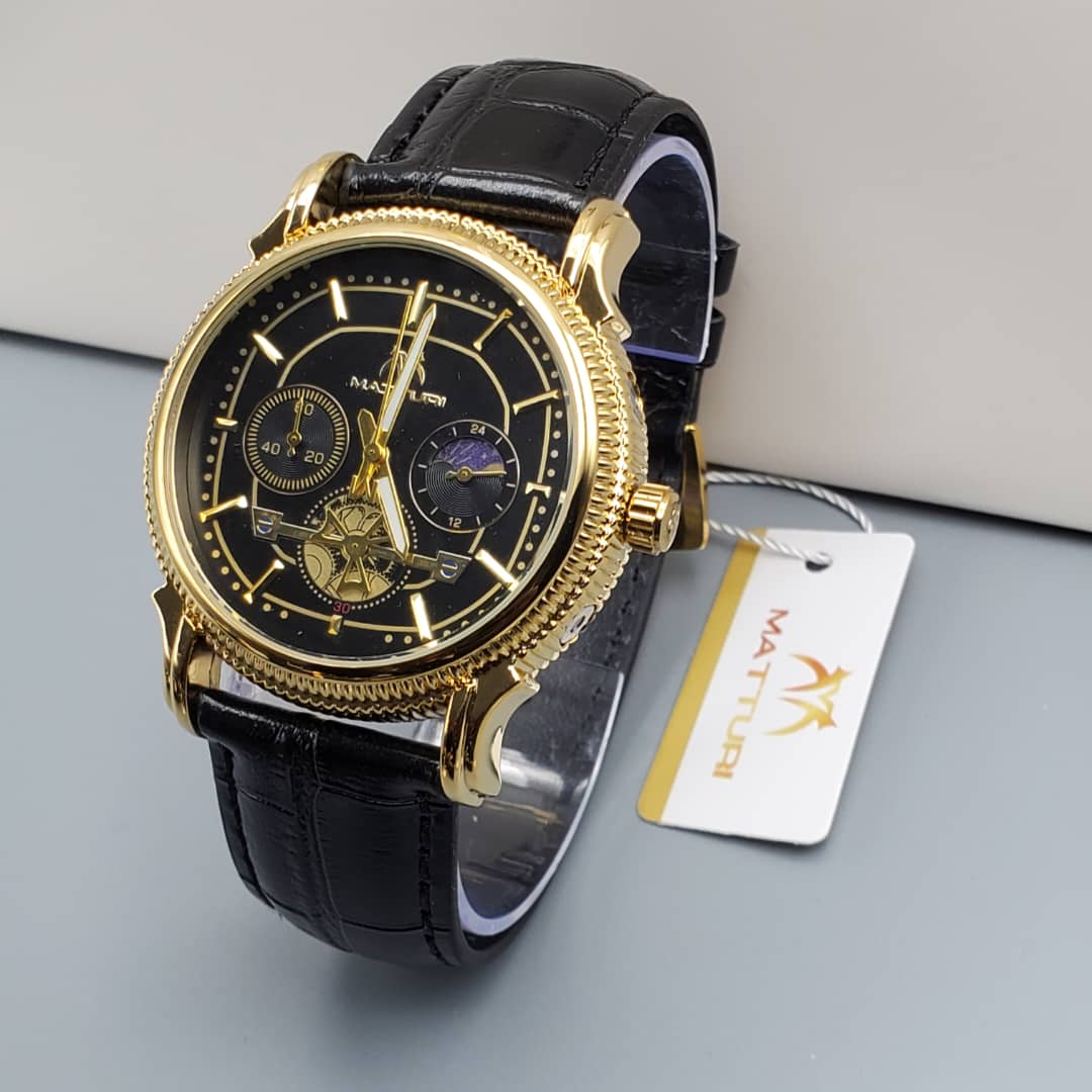 Matturi Chronograph Leather Watch