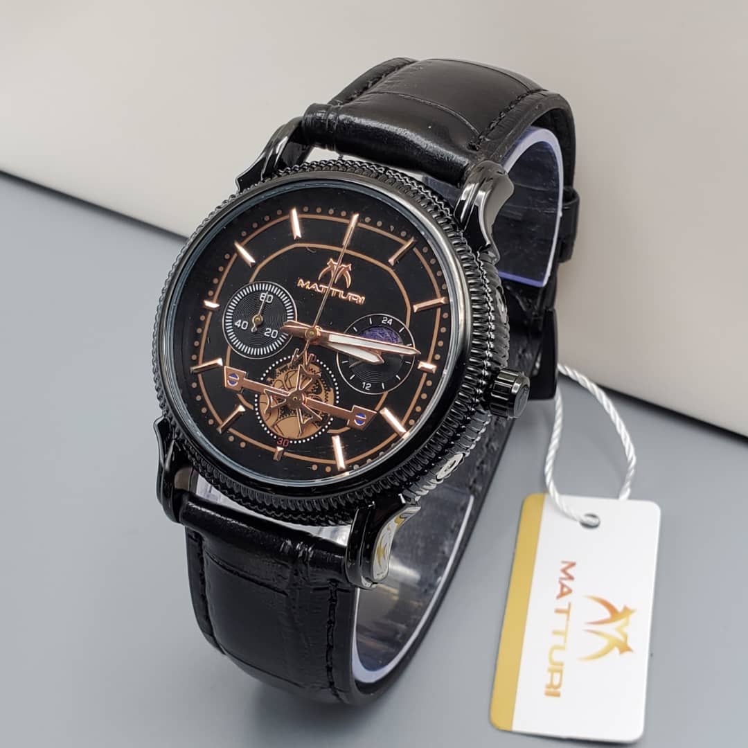Matturi Chronograph Leather Watch