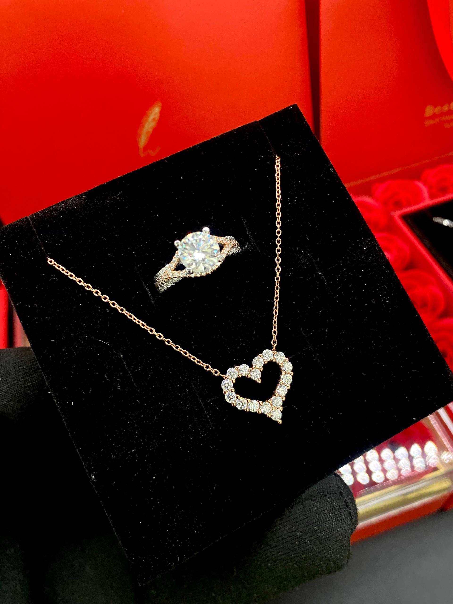 VVS Moissanite Diamond Jewelry Set