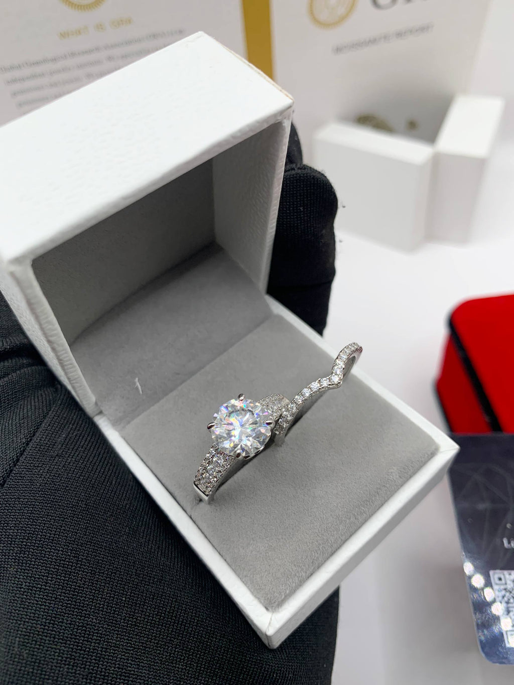 VVS Moissanite Engagement & Wedding Ring Set